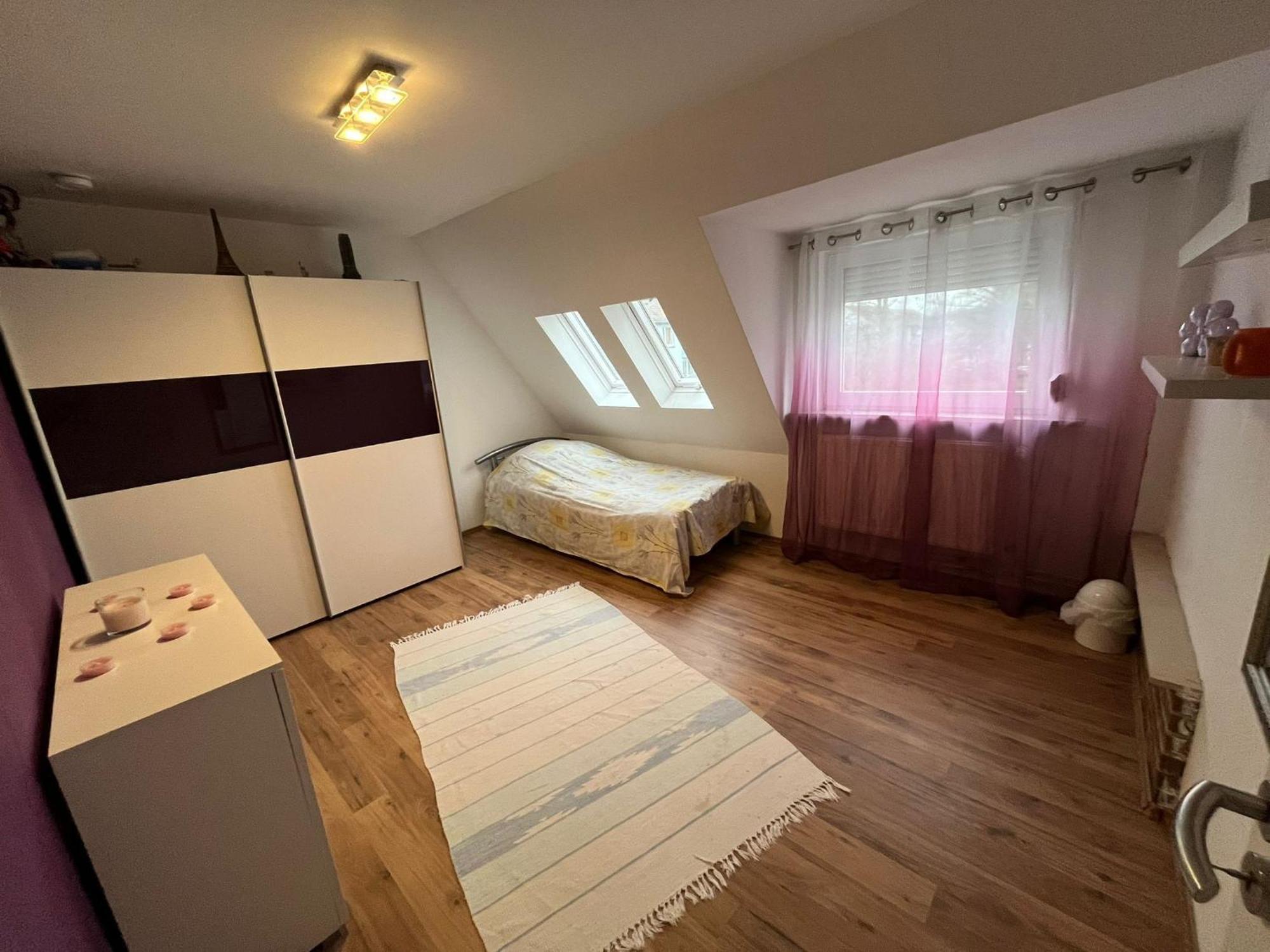 Schickes 110Qm Ferienhaus In Naehe Vw, Messe,Dez Und Orangerie Κάσελ Εξωτερικό φωτογραφία